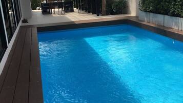 Utomhuspool