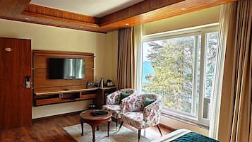 Premium Double Room | Premium bedding, memory foam beds, in-room safe, desk