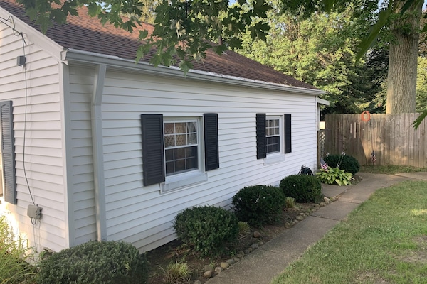 Entrance way from driveway. Two spots available.