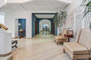 Lobby - Stunning Luxury Penthouse with Spa and Concierge (medellin)