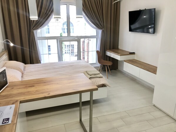 1 bedroom, iron/ironing board, WiFi, bed sheets