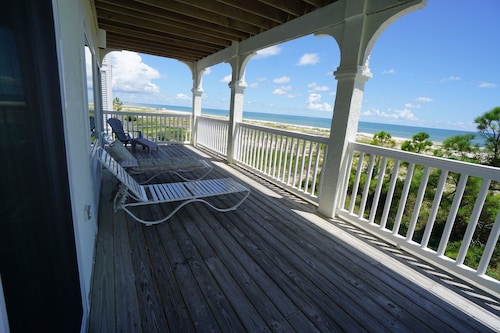 Updated gulf front home, elevator, garage, large lot, beach gear included!