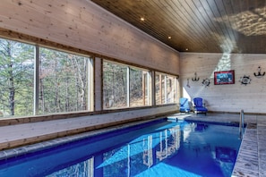 Piscine couverte