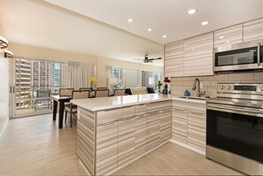 Fridge, microwave, oven, stovetop