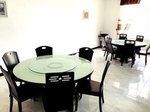Restaurant - Trinco Prasanna Resort (Trincomalee)