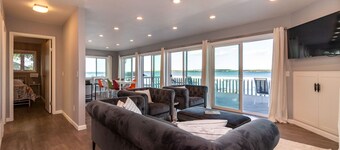 Lake Life: Wine Country and Lake Living