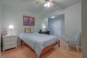 5 bedrooms, WiFi