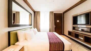 Egyptian cotton sheets, premium bedding, individually decorated