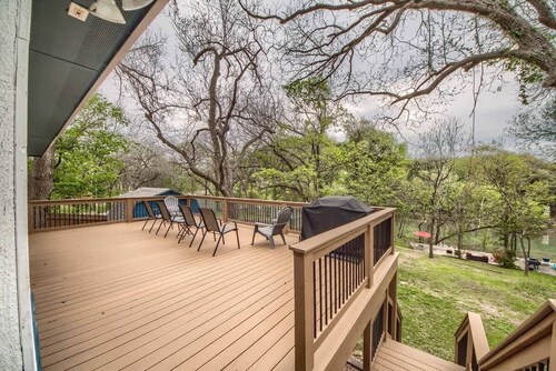 RR 1324 Guadalupe River Retreat