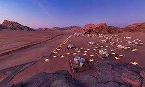 Aerial view - Wadi Rum Bubble Luxotel (Wadi Rum)