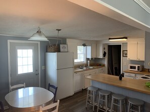 Microwave, oven, dishwasher, toaster