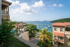 Property grounds - Grande Bay~RENOVATED~Parking Spot~Walk to Restaurants and beaches (Cruz Bay, St John)