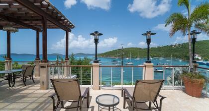 Grande Bay~RENOVATED~Parking Spot~Walk to Restaurants and beaches
