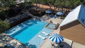 室外泳池、暖水池