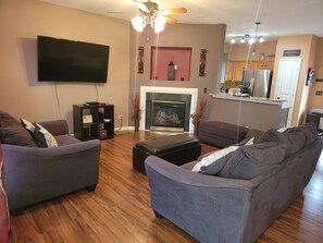 スマートテレビ、暖炉