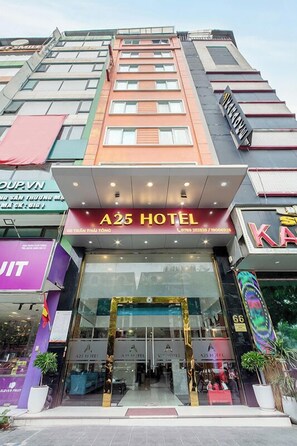 Front of property - A25 Hotel - 66 Tran Thai Tong (Hanoi)