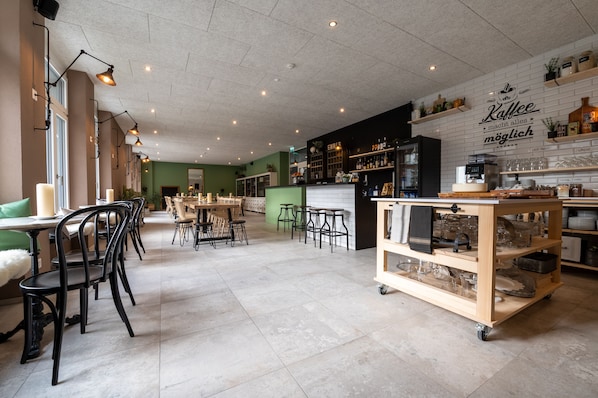 Cafe