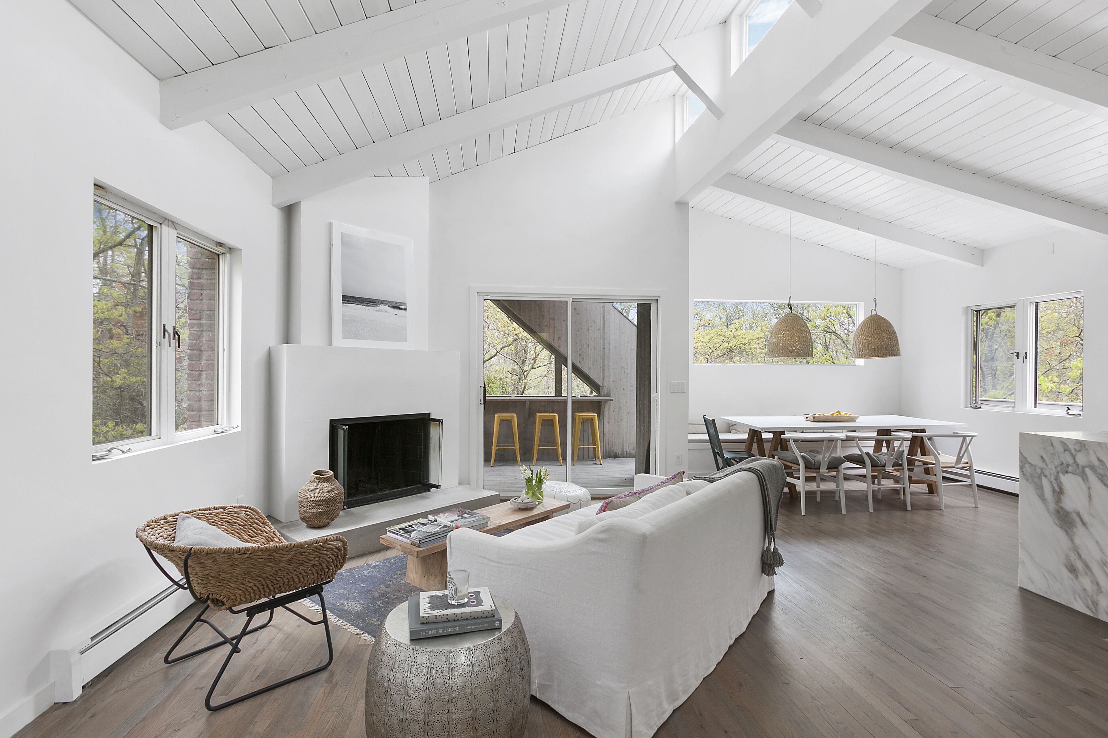 New listing! Modern Sag Harbor Home