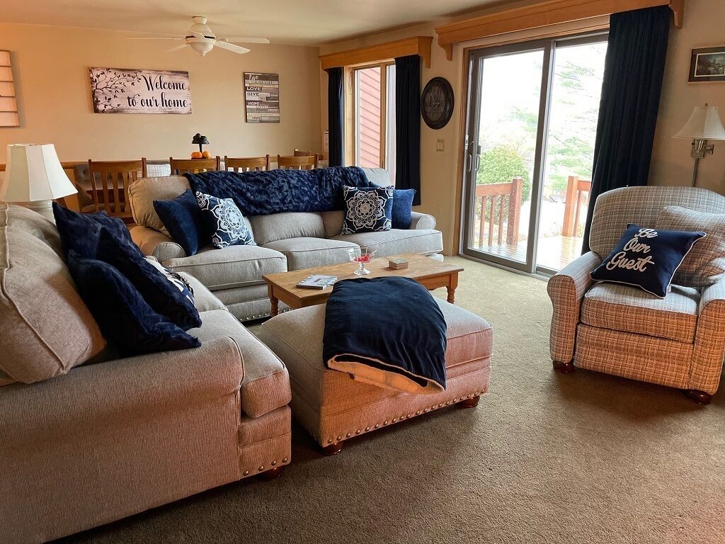 3 bedroom suitable for 3 couples