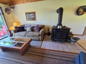 Télévision, lecteur de DVD, chaßne hi-fi