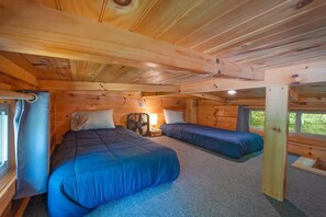 1 bedroom, travel crib, free WiFi, bed sheets