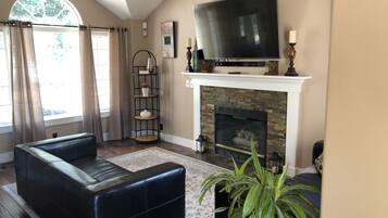 Smart TV, fireplace, Netflix, foosball