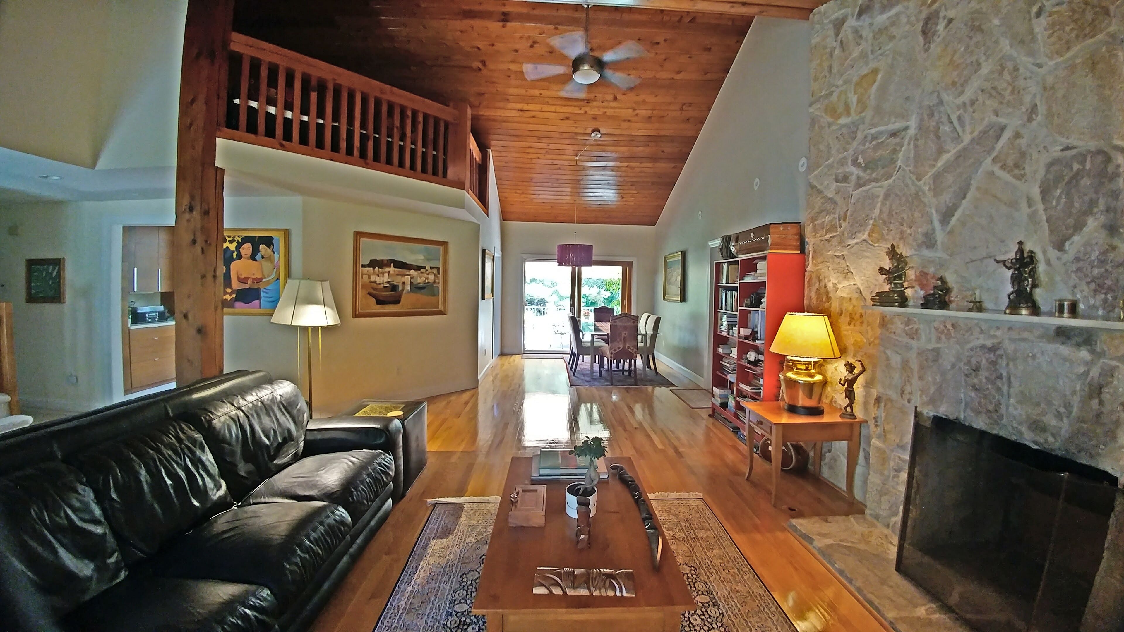5-Br 3-bath Skylit Home on 3 Forested Acres