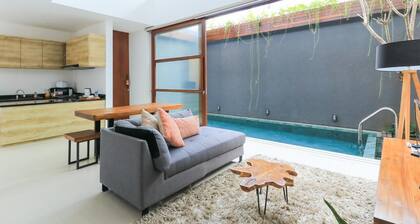 Vegaz home private pool