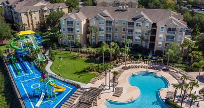 Windsor Orlando Arcade Room, Movie Theater, Pool & Hot Tub, King Bed, Bunk Bed