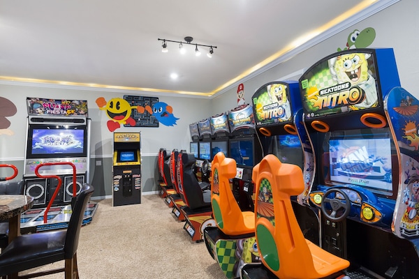 Spielezimmer