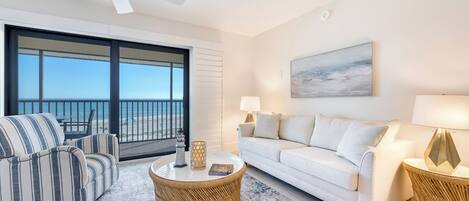 Een televisie en een kantoor