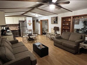 Smart TV, fireplace, DVD player