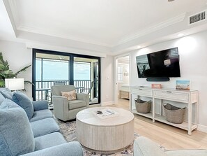 TV, offices - OCEAN'S REACH 2D4: 2-Bdrm, Top Floor/Corner Unit, All Amenities Open! (Sanibel Island)