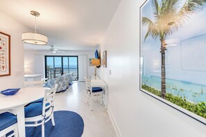Dining - OCEAN'S REACH 2X3: 1-Bdrm, 3rd Floor, Awesome View, All Amenities Open (Sanibel Island)