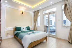 4 chambres, fer et planche à repasser, Wi-Fi, draps fournis