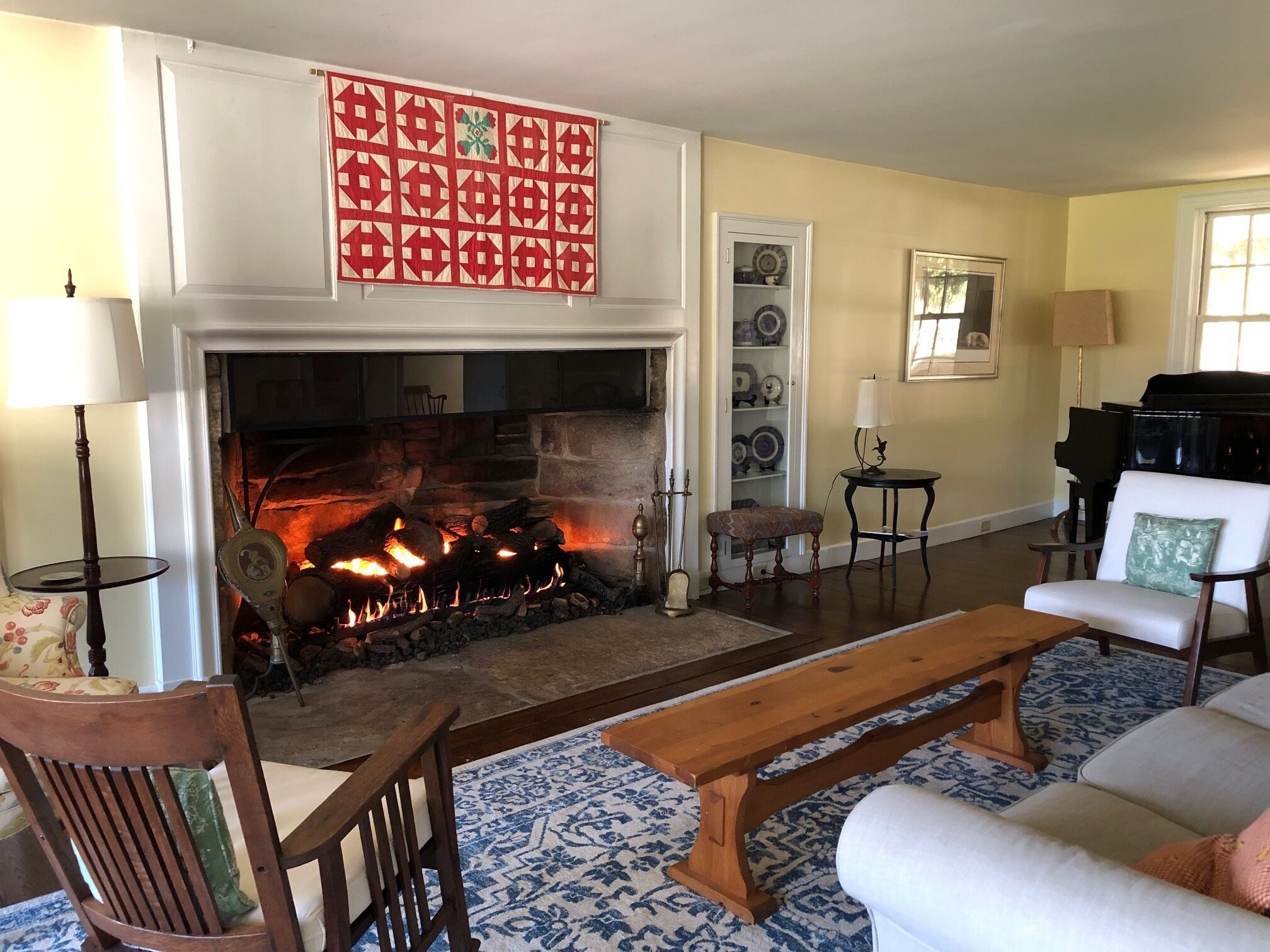Historisches Gasthaus Auf Einem Spektakulären 100 Morgen Großen Bio-bauernhof Mit See Und Privatem Pool - Connecticut