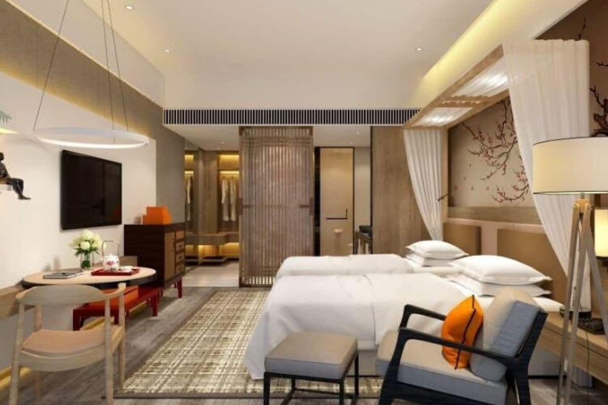 Habitación exclusiva con 2 camas individuales, vistas a la ciudad | Escritorio, cortinas opacas, wifi gratis
