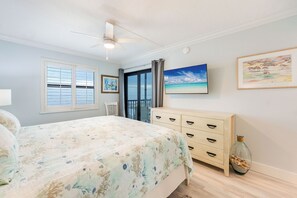 2 slaapkamers, een strijkplank/strijkijzer, gratis wifi, beddengoed