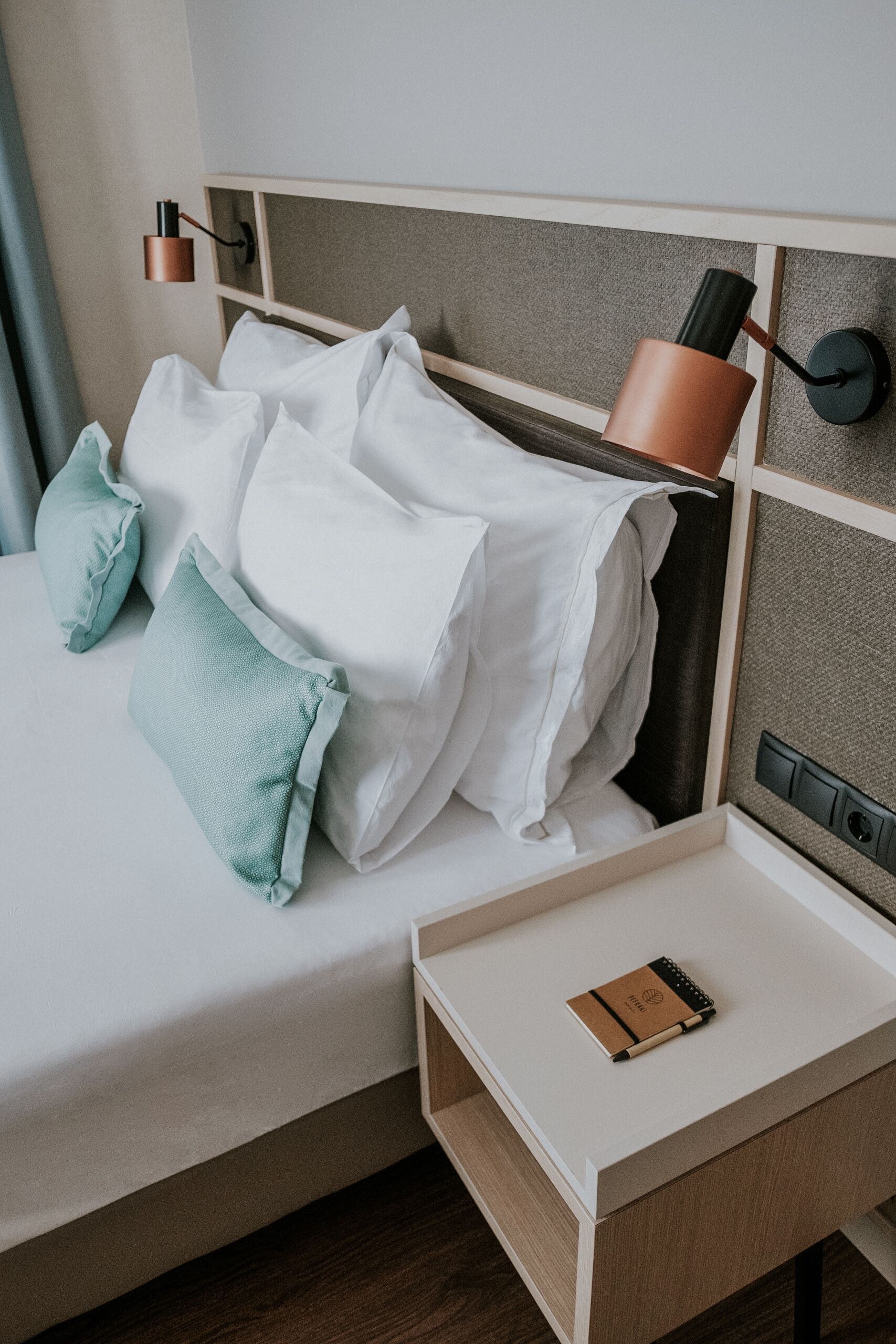 deluxe room, sea view | 1 bedroom, premium bedding, minibar, in-room safe