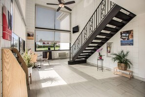 Lobby - Motel 6 Somers Point, NJ - Ocean City - Wild Wood Beach (Somers Point)