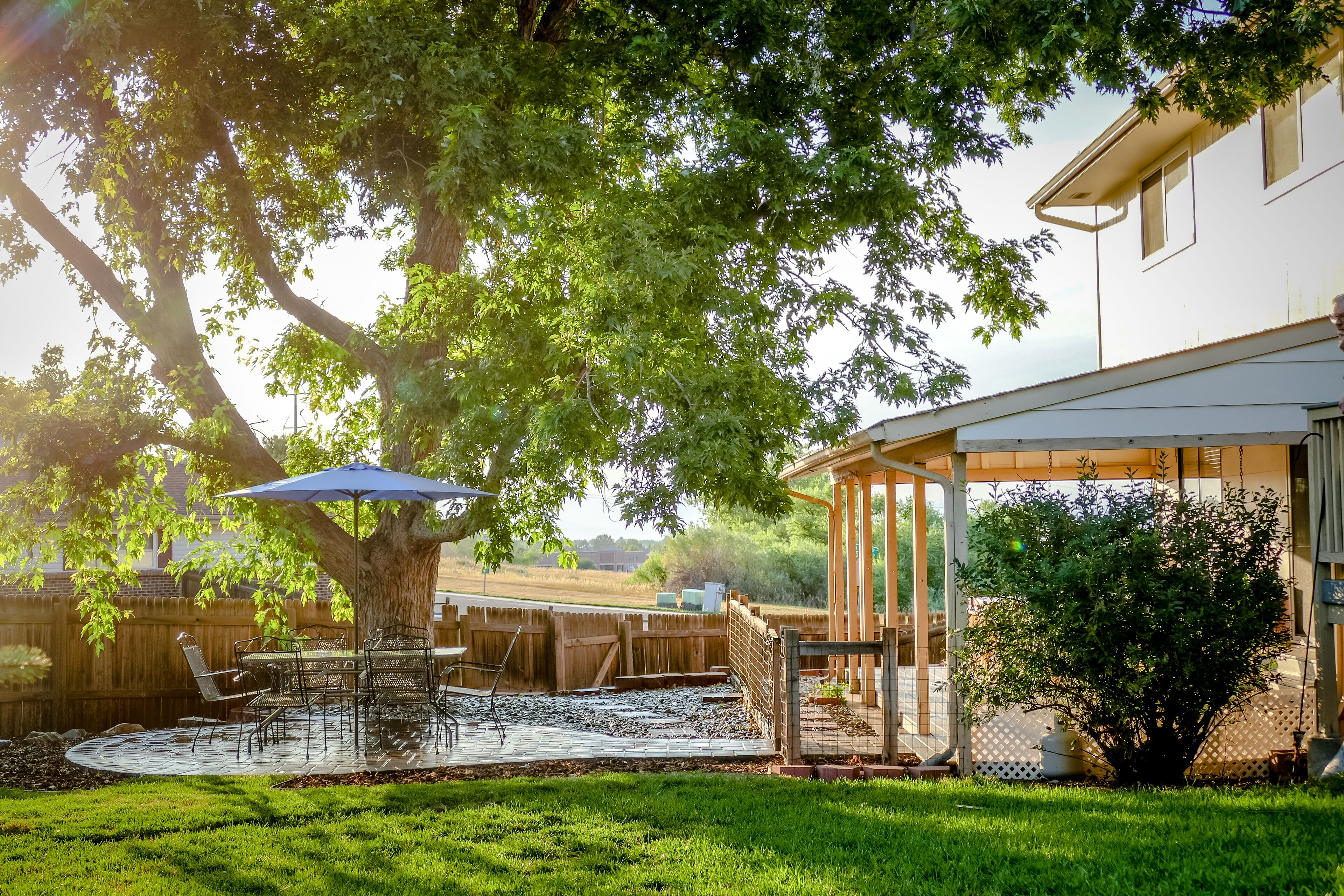 Hot Spot for Shopping, Dining, Business and Light Rail