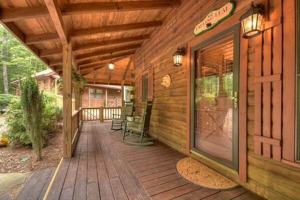 Terrace/patio - Falling Leaf - Blue Ridge (Blue Ridge)