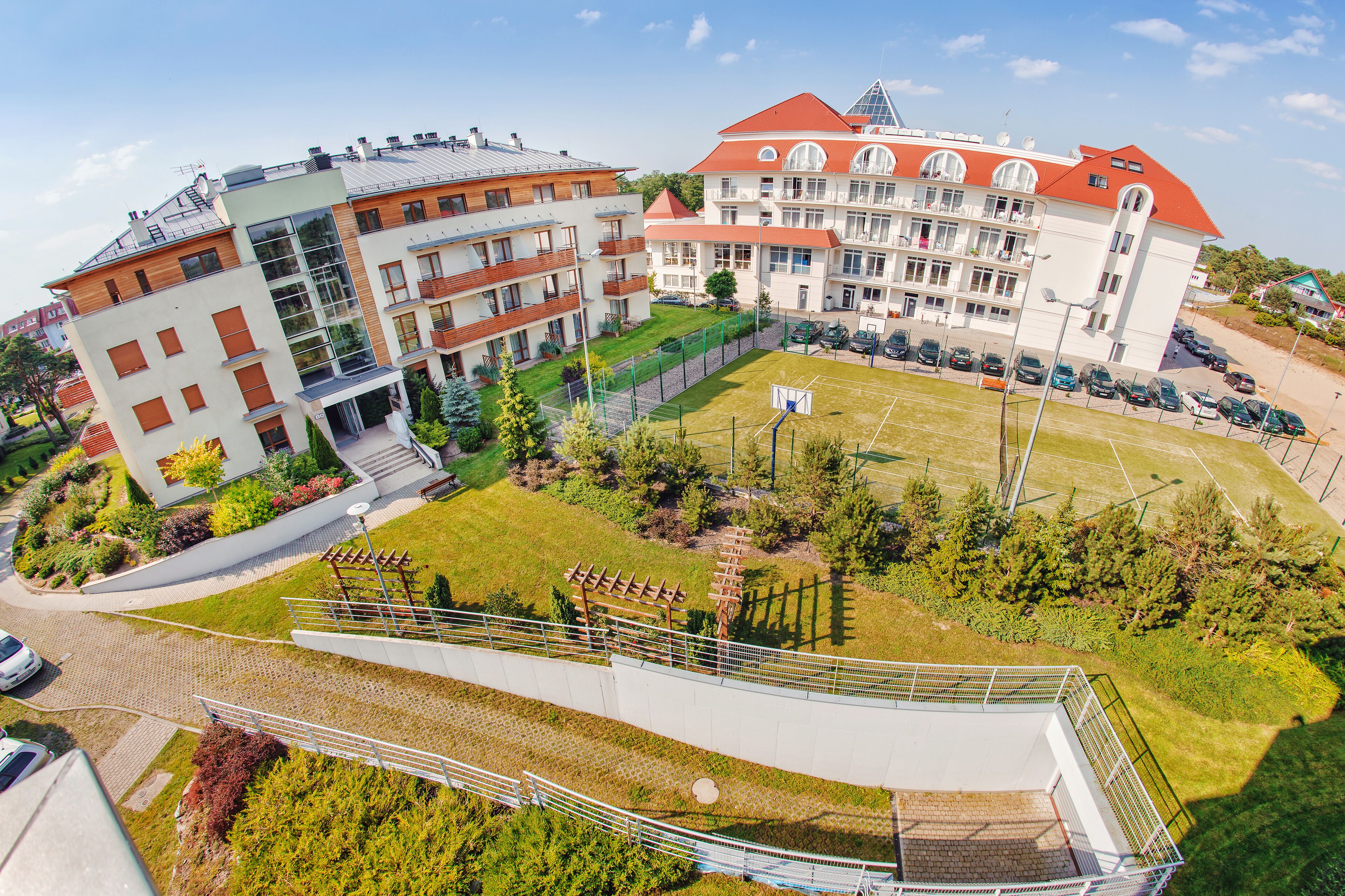 المنشأة من الخارج