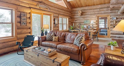 Full Scribed Log Cabin Nestled in along the banks of the Pere Marquette