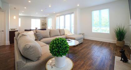 Beverly Hills Adjacent Luxury Condo Unit 301