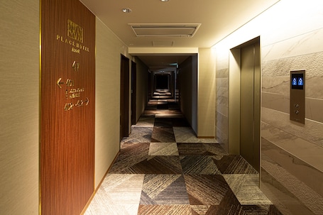 Hallway. PLACE Hotel Ascot
