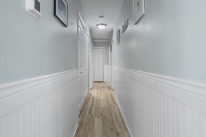 Interior - Lime Bay Cottage . Close to Downtown & the Beach. Golf Cart rental Available! (Bay St Louis)