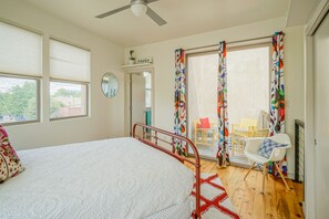 1 غرفة نوم ومكواة/لوح كي وواي فاي وملاءات أسرّة