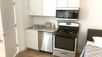 1 bedroom, iron/ironing board, WiFi, wheelchair access