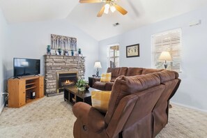 Smart TV, fireplace, DVD player